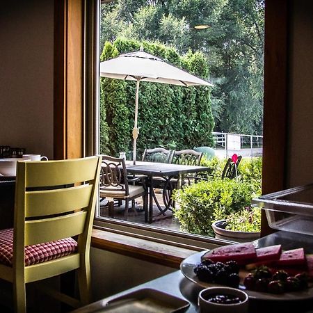 All Seasons Bed & Breakfast Kelowna Exteriér fotografie